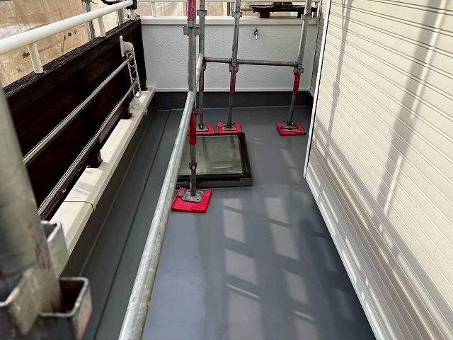 高砂市　ベランダの施工を終えた様子